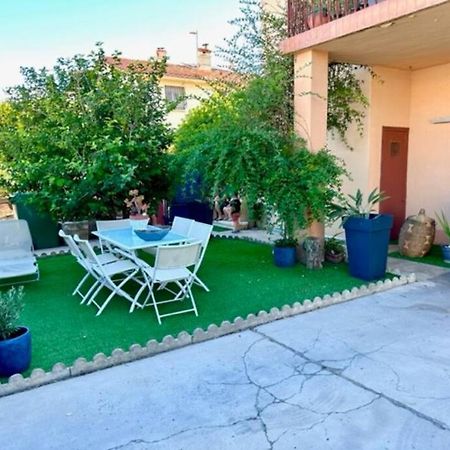 Appartement St Laurent سان لوران دي لا سالانك المظهر الخارجي الصورة